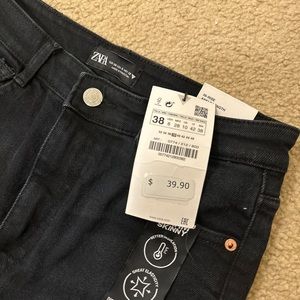 Brand new size 6 Zara jeans